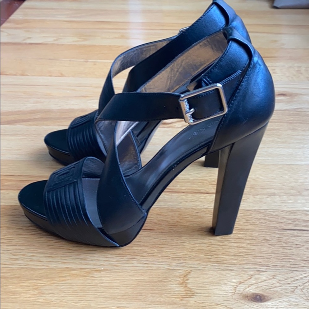 Black Leather Calvin Klein Heels Sz 6.5